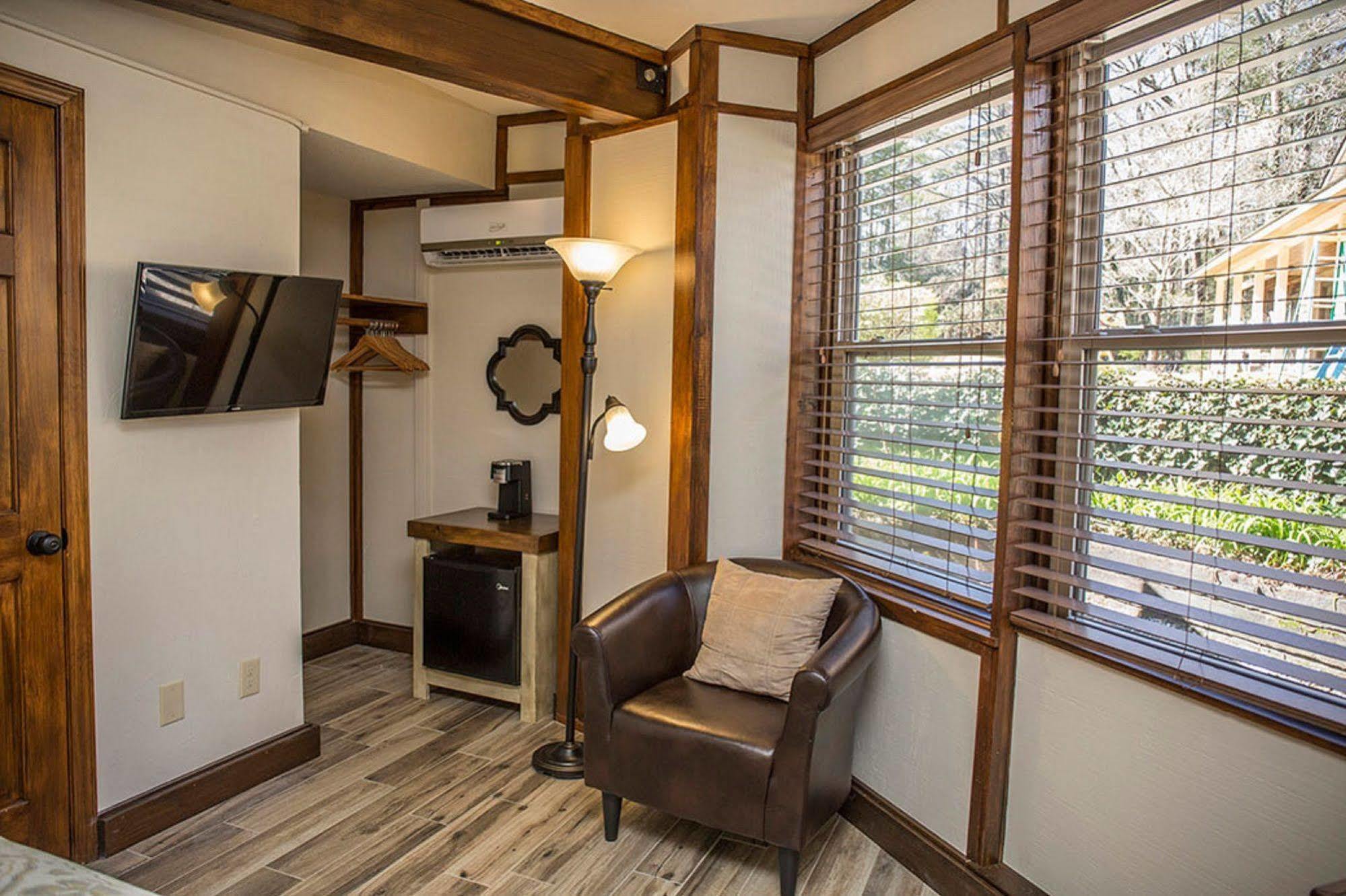 Brook Trout Inn Sapphire Εξωτερικό φωτογραφία